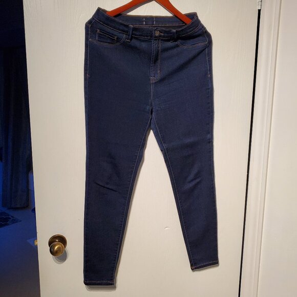 KENSIE of Egypt - Womens Jeans - Size 10/30 - Mint Condition. - Picture 2 of 5